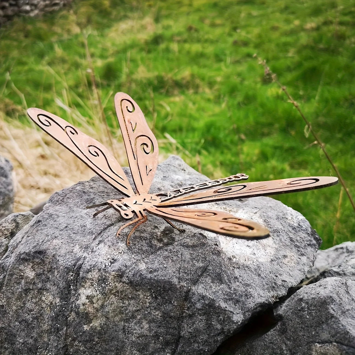 Rustic Metal Dragonfly Garden Statue