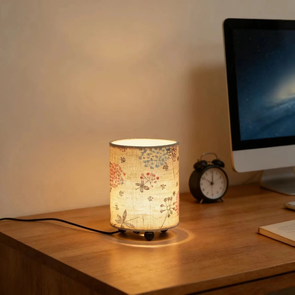 Vintage Rustic Table Lamp