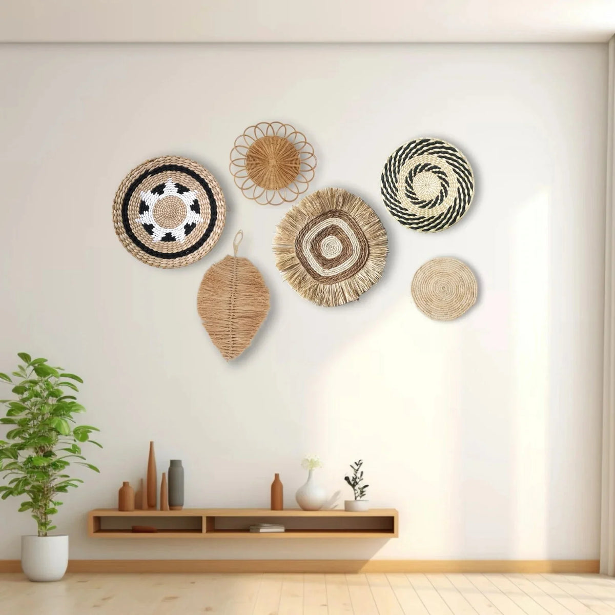 Straw Woven Wall Hanging Set