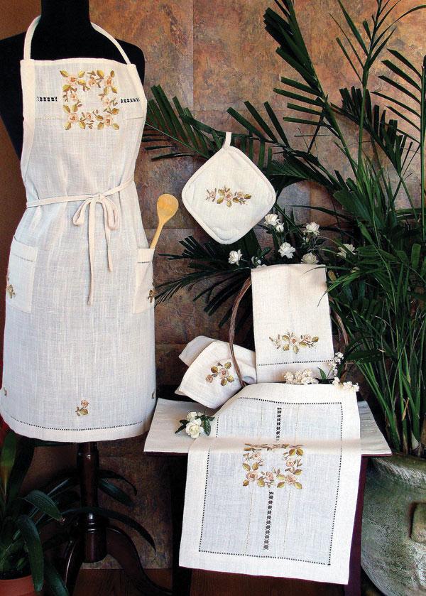 Xia Home Fashions Crewel Rose Placemats Embroidery Hemstitch 14x20